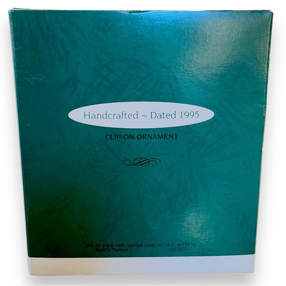 Hallmark Christmas Ornament 1995 Santa and Reindeer Fishing For Fun - Picture 6 of 6